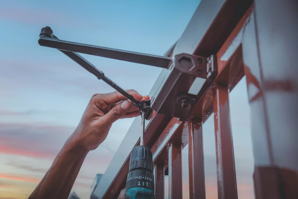 Maintenance et gestion de parc de serrures pour professionnels